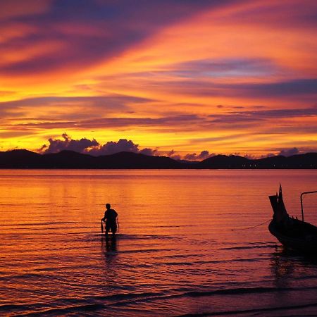 Modern Sunset Sea House Lam Sai Βίλα Ko Yao Noi Εξωτερικό φωτογραφία