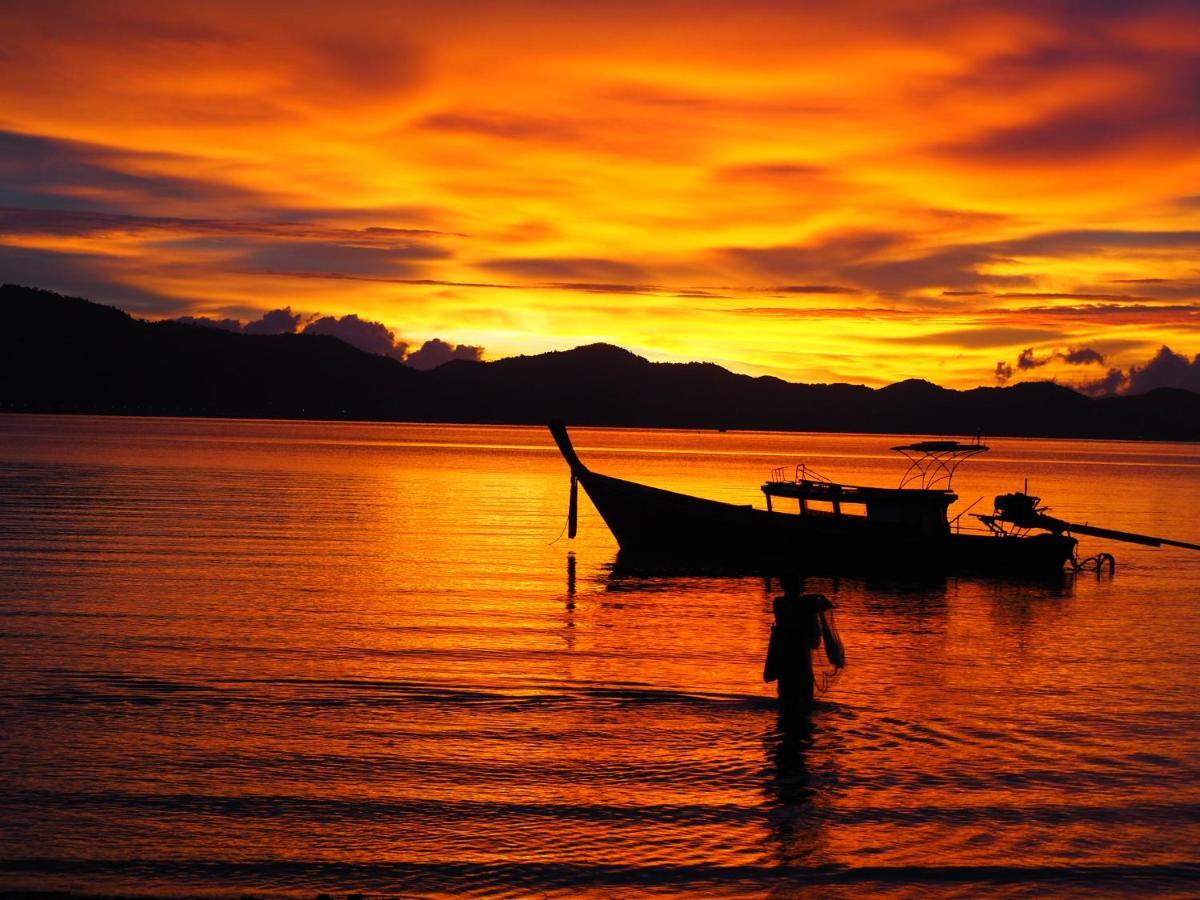 Modern Sunset Sea House Lam Sai Βίλα Ko Yao Noi Εξωτερικό φωτογραφία